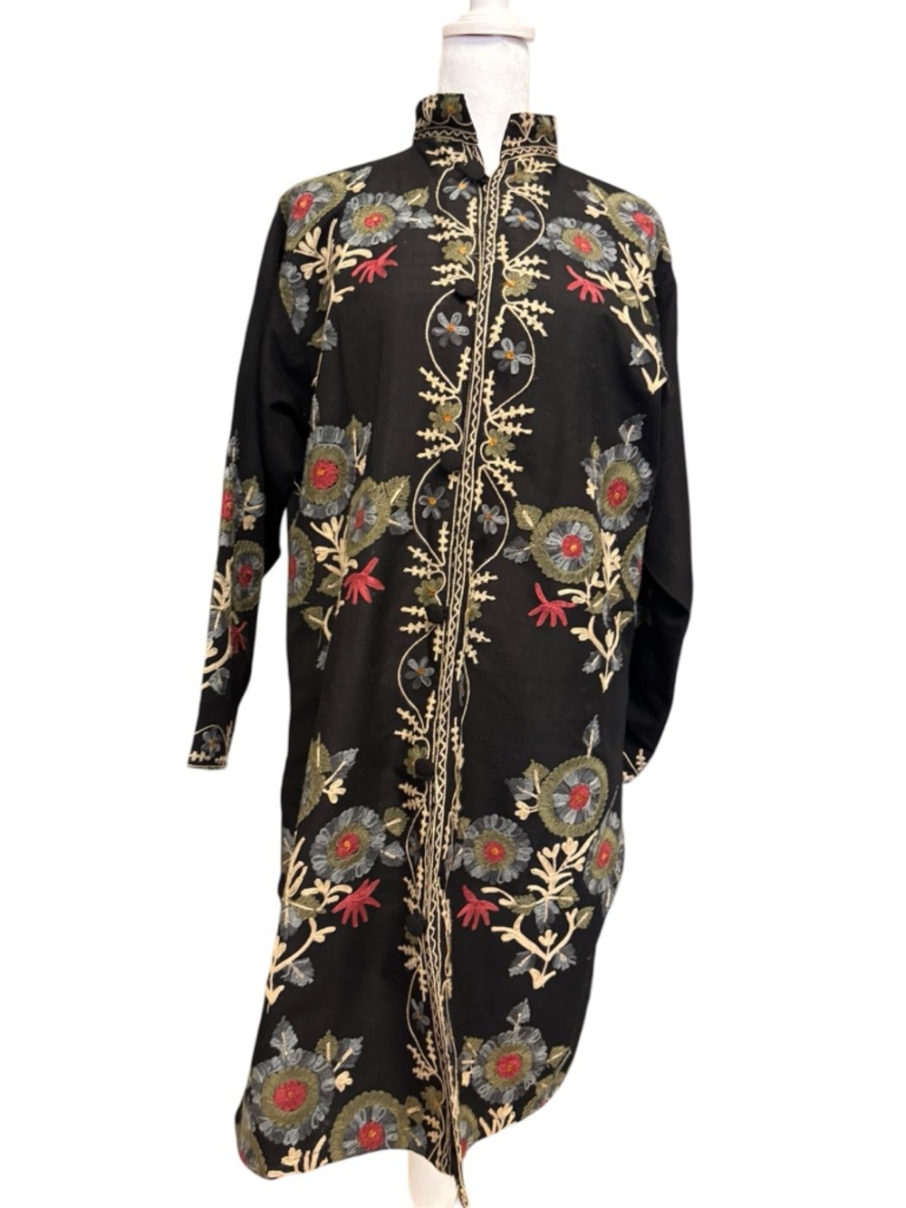 Vintage Embroidered Pakistani Kurta ✨ Black Floral Longline Tunic